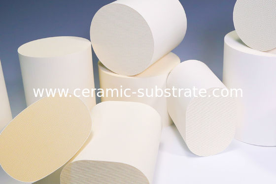 खरीदें Catalytic Ceramic Carrier Thermal Shock Resistance of Ceramics online manufacture