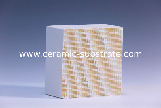 खरीदें VOC Honeycomb Catalytic Converter Substrate White And Cellular online manufacture