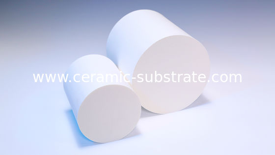 खरीदें Custom Alumina Ceramic Substrate DOC For Diesel Catalytic Converter online manufacture