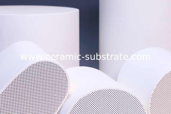 खरीदें Car Diesel Particulate Filter , Honeycomb Ceramic Substrates , ceramic support online manufacture